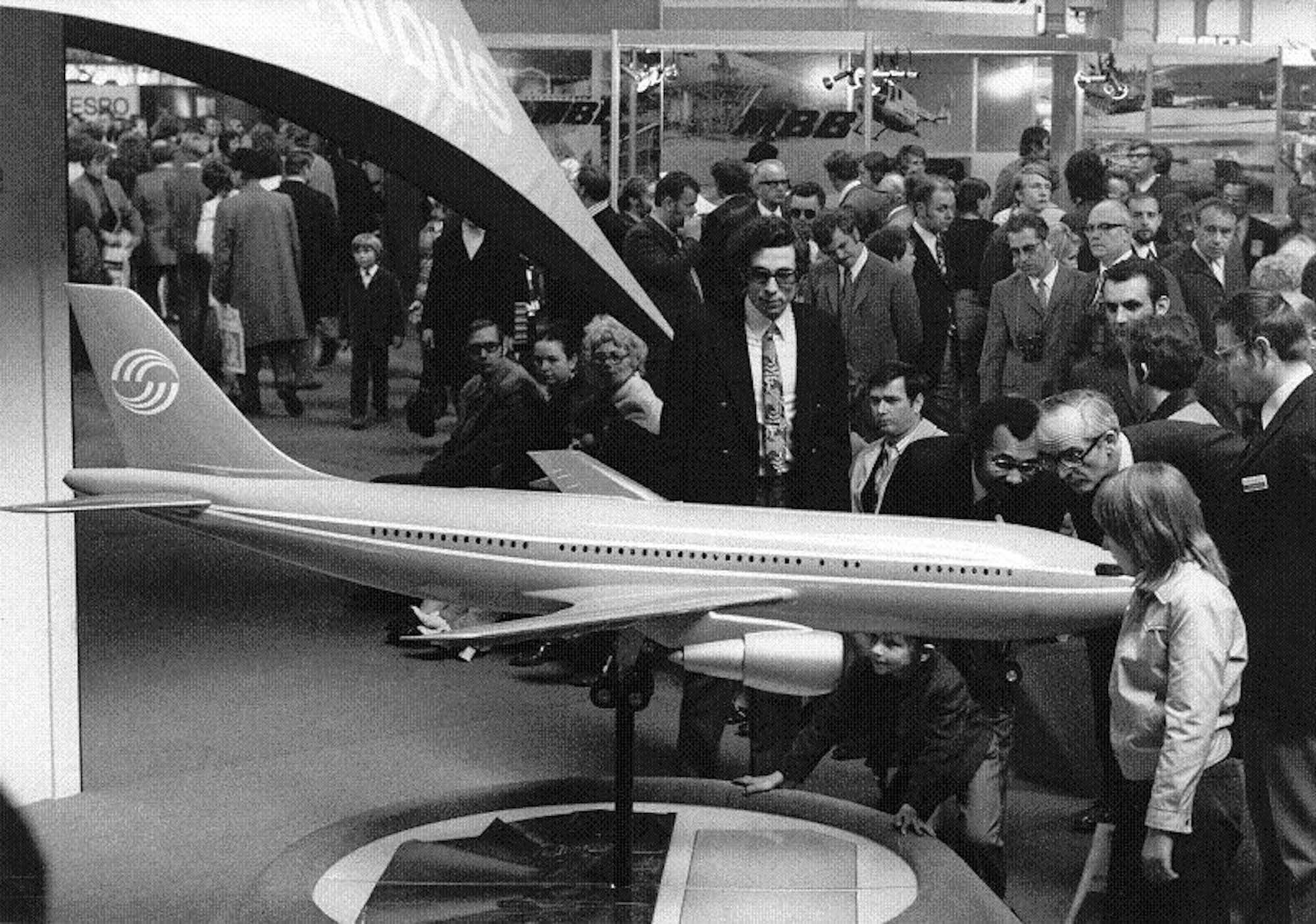 Historical photo of ILA 1972: Supersonic and loops